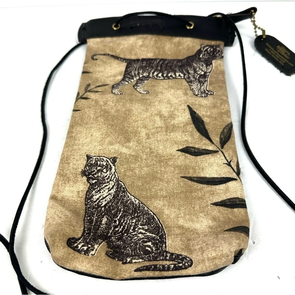 Down Home‎ Leather Crossbody Bag Black Tan Leather Canvas Tiger Handbag Travel